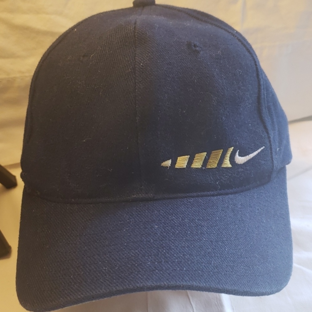 Vintage Nike air hat